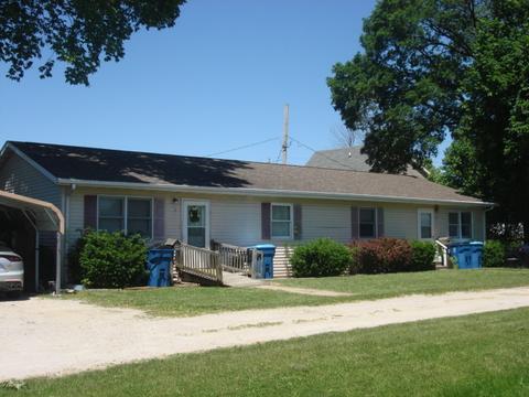 358 E Walnut St, Oglesby, IL 61348 photo 5