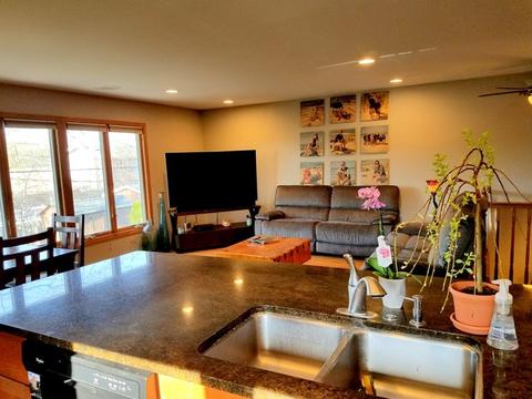 1470 Hassell Rd, Hoffman Estates, IL 60169 photo 9