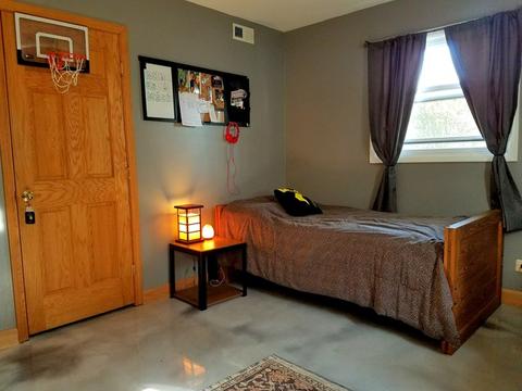 1470 Hassell Rd, Hoffman Estates, IL 60169 photo 35