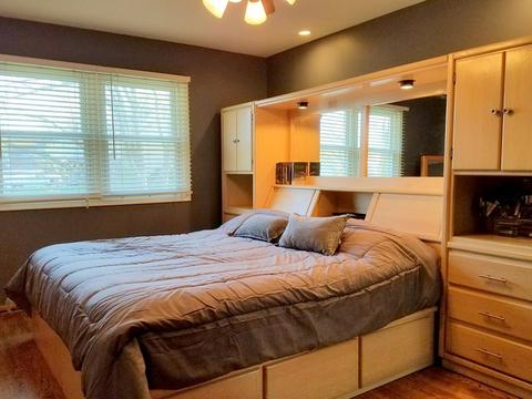 1470 Hassell Rd, Hoffman Estates, IL 60169 photo 24