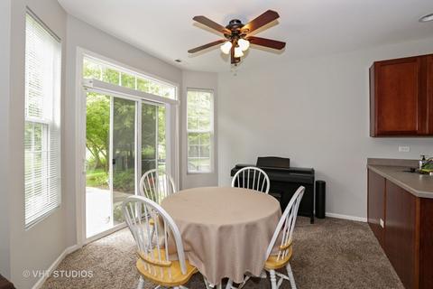 2611 Pondview Dr, Algonquin, IL 60102 photo 3