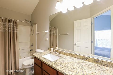 2611 Pondview Dr, Algonquin, IL 60102 photo 6