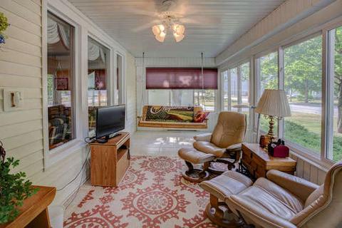 581 E Bodman St, Bement, IL 61813 photo 9