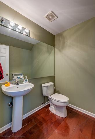 5290 Birch Bark Dr, Hoffman Estates, IL 60192 photo 10