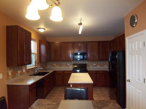 6083 Frank Dr, Hoffman Estates, IL 60192 photo 5