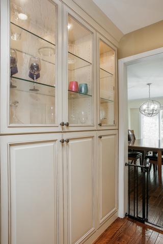 1401 Glencoe St, Wheaton, IL 60187 photo 10
