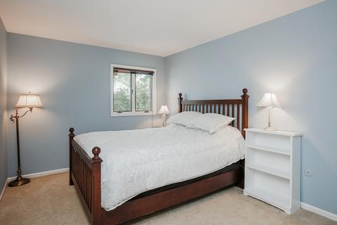 1401 Glencoe St, Wheaton, IL 60187 photo 21