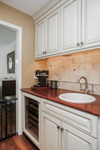 1401 Glencoe St, Wheaton, IL 60187 photo 11