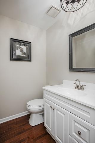 1401 Glencoe St, Wheaton, IL 60187 photo 14