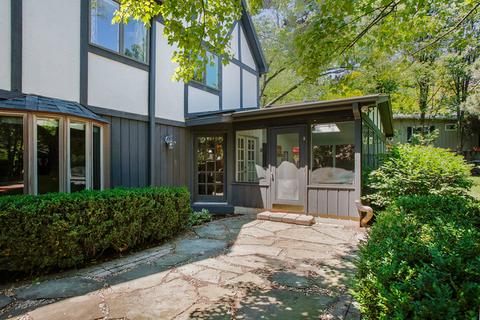 1401 Glencoe St, Wheaton, IL 60187 photo 34