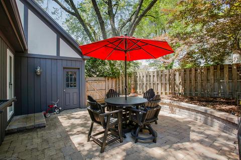 1401 Glencoe St, Wheaton, IL 60187 photo 32