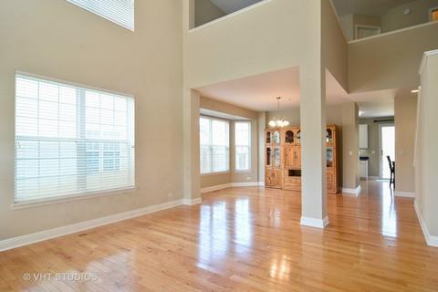 1732 Charles Dr, Wheeling, IL 60090 photo 2