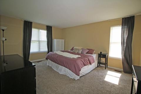 1002 Radclyffe Ct #A, Elgin, IL 60120 photo 9