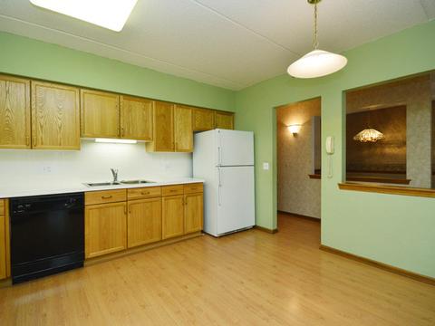 1685 Mill St #204, Des Plaines, IL 60016 photo 7