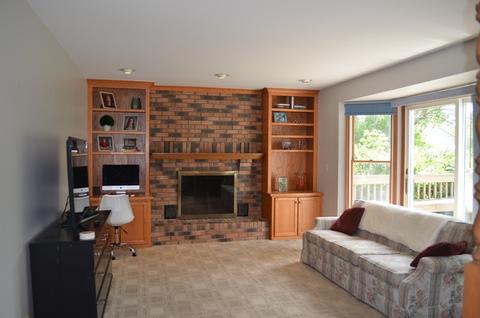 820 Linda Dr, Algonquin, IL 60102 photo 12