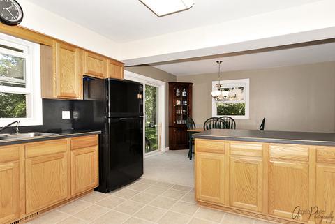 135 Eagle Point Rd, Fox Lake, IL 60020 photo 12