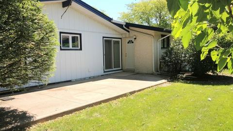 1415 Devonshire Dr, Joliet, IL 60435 photo 6