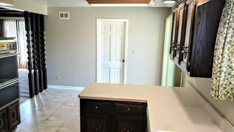 1415 Devonshire Dr, Joliet, IL 60435 photo 13
