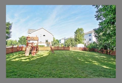 1986 Cheshire Dr, Hoffman Estates, IL 60192 photo 16