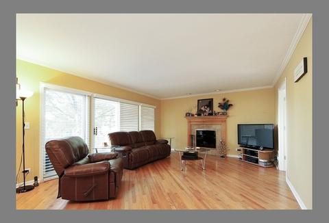 1986 Cheshire Dr, Hoffman Estates, IL 60192 photo 5
