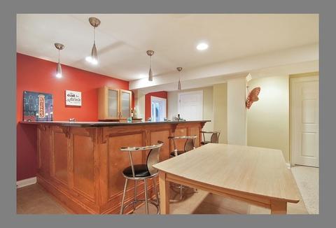 1986 Cheshire Dr, Hoffman Estates, IL 60192 photo 14