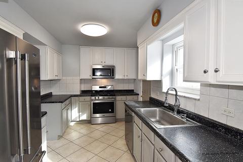 21 E Central Ave, Lombard, IL 60148 photo 3