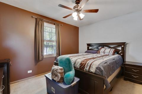 840 Roaring Brook Ln, Algonquin, IL 60102 photo 14