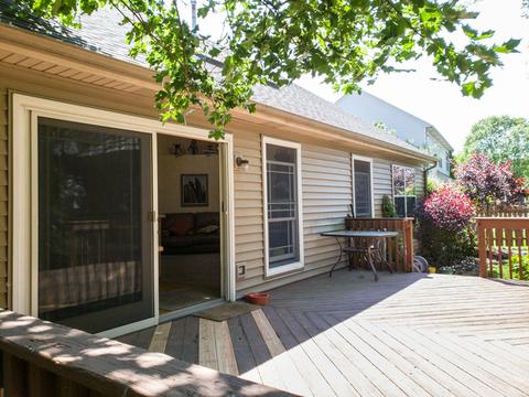 240 Dickens Trl, Elgin, IL 60120 photo 34
