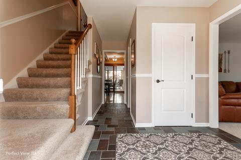 1440 Windy Knoll Dr, Algonquin, IL 60102 photo 2
