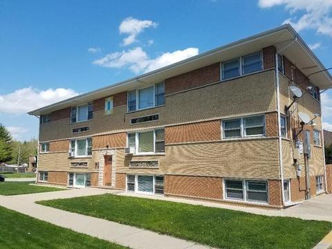 201 W Michael Ln, Addison, IL 60101 photo 1
