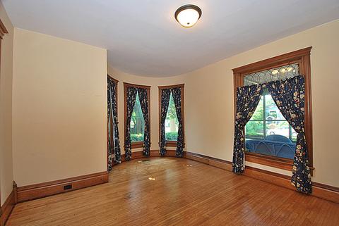 820 Mill St, Elgin, IL 60123 photo 14