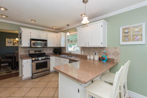 2008 Ernest Ln, Johnsburg, IL 60051 photo 3