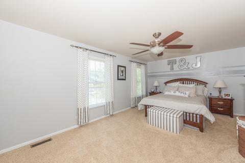 2008 Ernest Ln, Johnsburg, IL 60051 photo 12