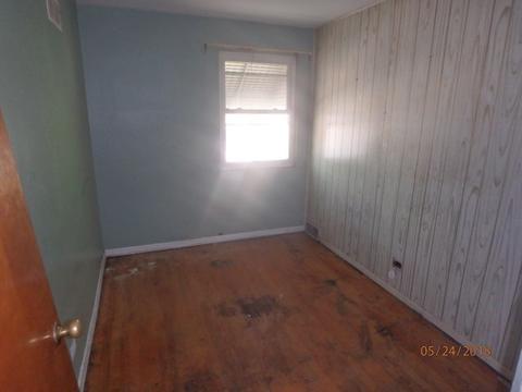8559 S Ingleside Ave, Chicago, IL 60619 photo 7