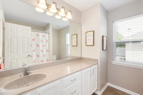 160 Primrose Ln, Bartlett, IL 60103 photo 34