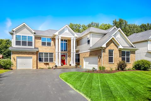 160 Primrose Ln, Bartlett, IL 60103 photo 2