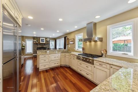 401 Janice Ct, Wheeling, IL 60090 photo 9