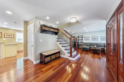 401 Janice Ct, Wheeling, IL 60090 photo 3