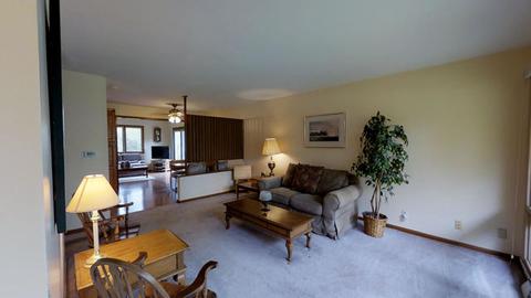 87 E Benton St, Oswego, IL 60543 photo 6