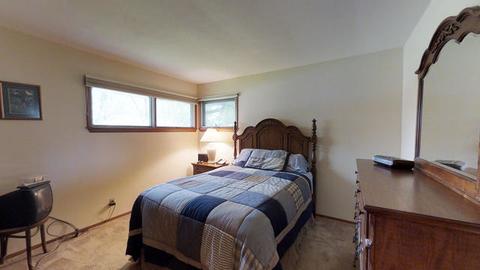 87 E Benton St, Oswego, IL 60543 photo 17