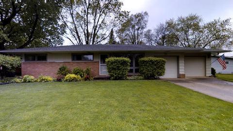 87 E Benton St, Oswego, IL 60543 photo 1