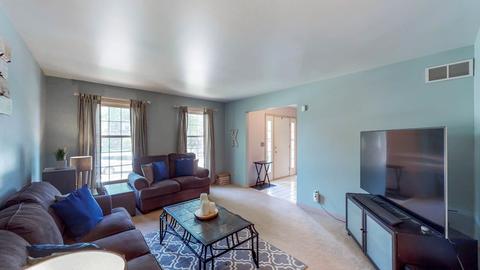 725 Cooper Ct, Aurora, IL 60504 photo 7