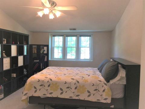 1402 Shore Ct #C2, Wheeling, IL 60090 photo 12