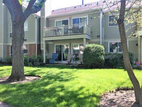 1402 Shore Ct #C2, Wheeling, IL 60090 photo 17
