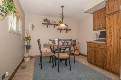 424 Westover Ln, Schaumburg, IL 60193 photo 7