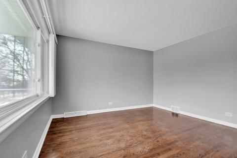 454 E 95th St, Chicago, IL 60619 photo 2