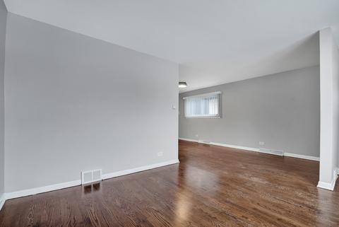 454 E 95th St, Chicago, IL 60619 photo 3