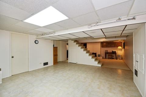 1920 Nottingham Ln, Wheaton, IL 60189 photo 18
