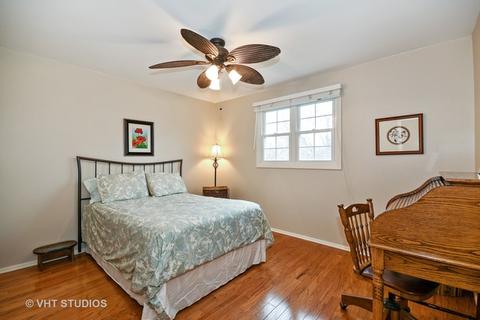 1920 Nottingham Ln, Wheaton, IL 60189 photo 11