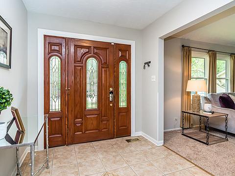 1462 Applegate Dr, Naperville, IL 60565 photo 2